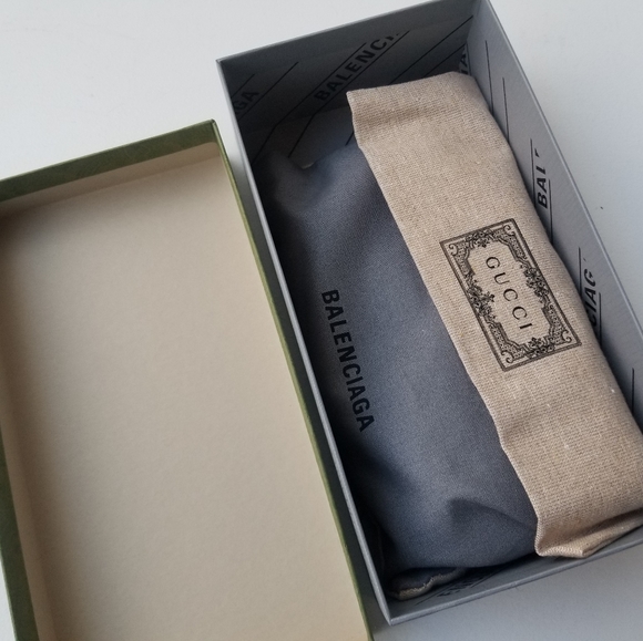 Auth Gucci Balenciaga Hacker Project Card case key ring pouch detachable strap - Picture 9 of 11
